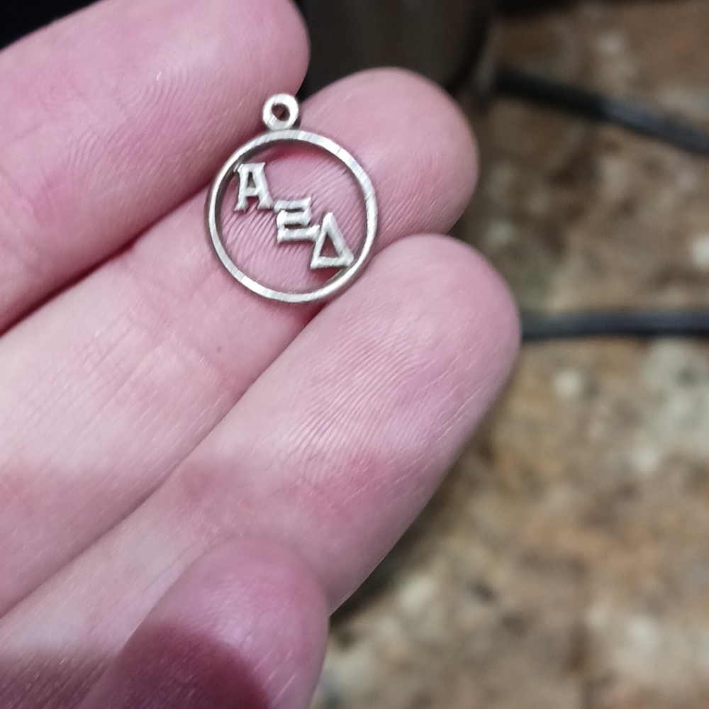 Women's Small Sterling 925 Alpha Xi Delta Sorority Round Circle Charm
